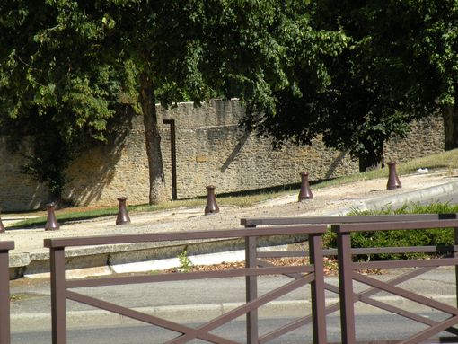  ancien mur d'enceinte